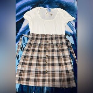 Brand new dress, size large